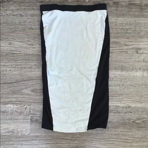 Express black and white pencil skirt